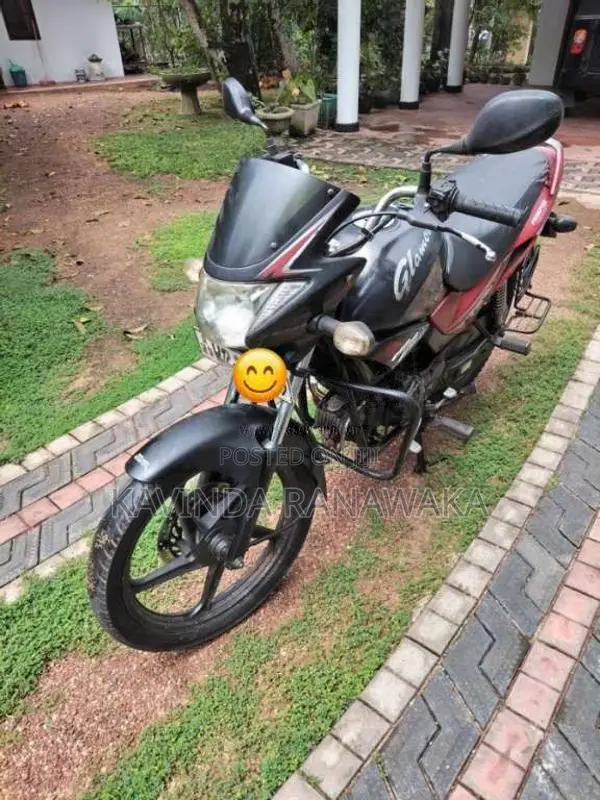 Hero-Honda Glamour 2010 Motorbike (Used)