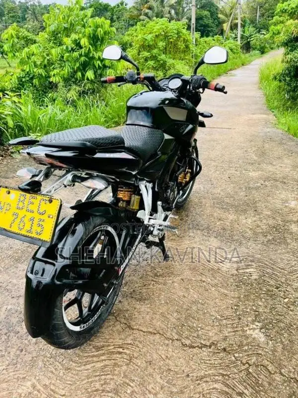 Bajaj Pulsar 2016 Motorbike (Used)