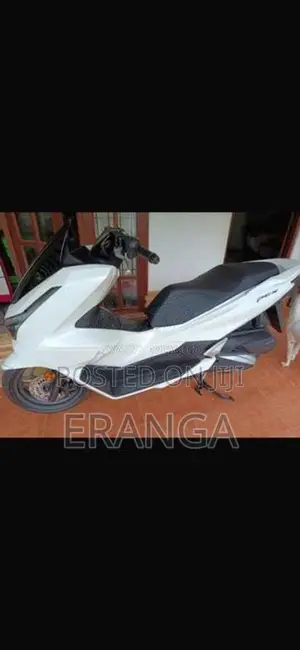 Honda Pcx 125 2025 Motorbike Brand New