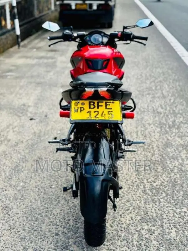 Bajaj Pulsar NS160 2017 Motorbike (Used)