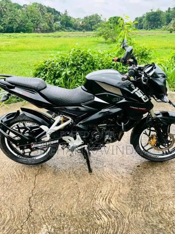 Bajaj Pulsar 2016 Motorbike (Used)