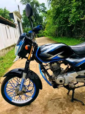 Bajaj CT-100 2011 Motorbike (Used)