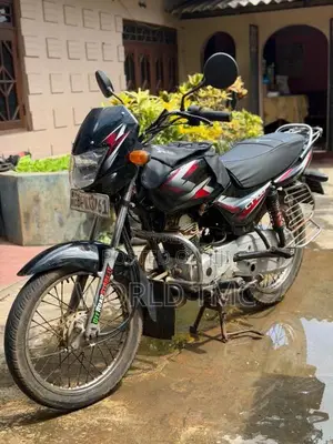 Bajaj CT-100 2017 Motorbike (Used)