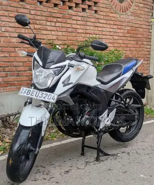 Honda CB Hornet 2016 Motorbike (Used)