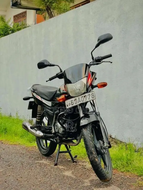 Bajaj Platina 2015 Motorbike (Used)