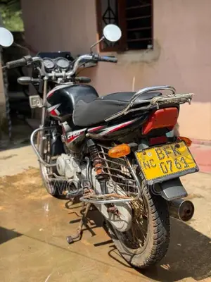 Bajaj CT-100 2017 Motorbike (Used)