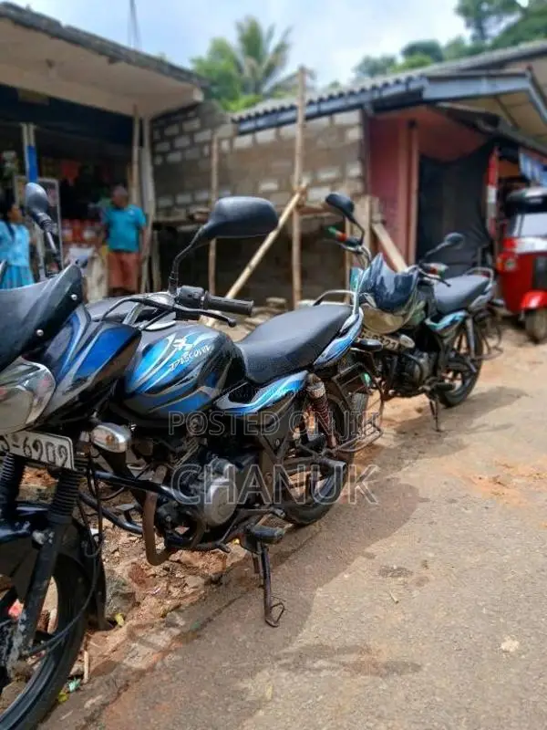 Bajaj Discover 2010 Motorbike (Used)