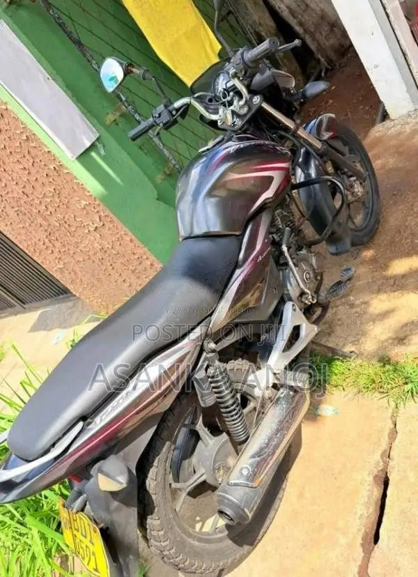 Bajaj Discover 135 2015 Motorbike (Used)
