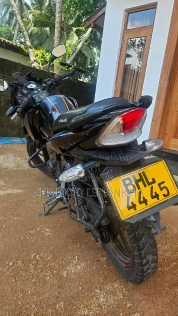 TVS Apache 2018 Motorbike (Used)