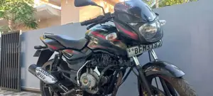 Bajaj Pulsar 2017 Motorbike (Used)