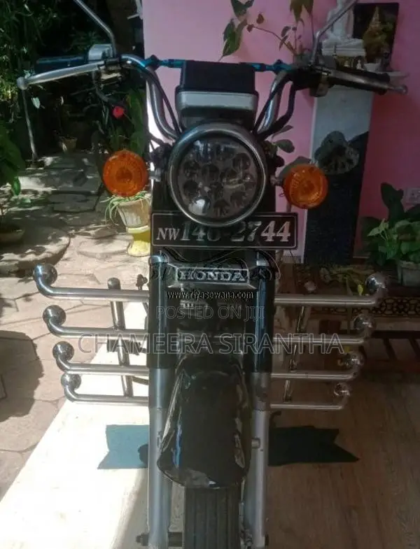 Honda CD125 1993 Motorbike (Used)