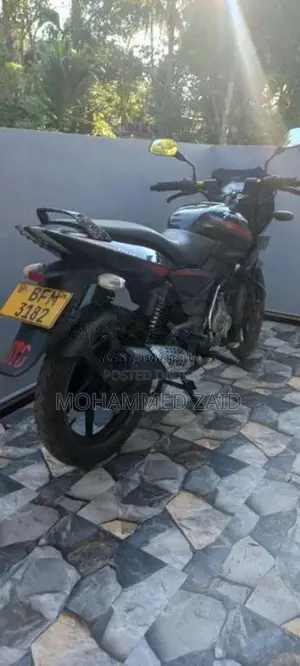 Bajaj Pulsar 2017 Motorbike (Used)
