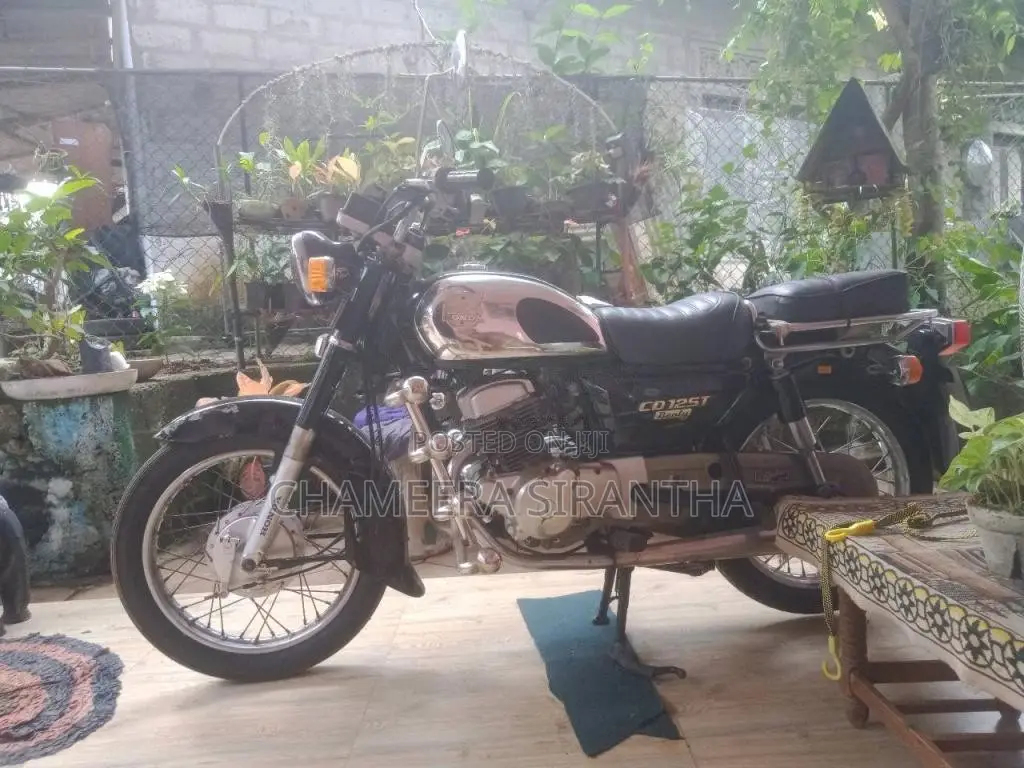Honda CD125 1993 Motorbike (Used)