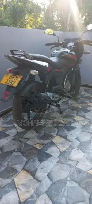 Bajaj Pulsar 2017 Motorbike (Used)