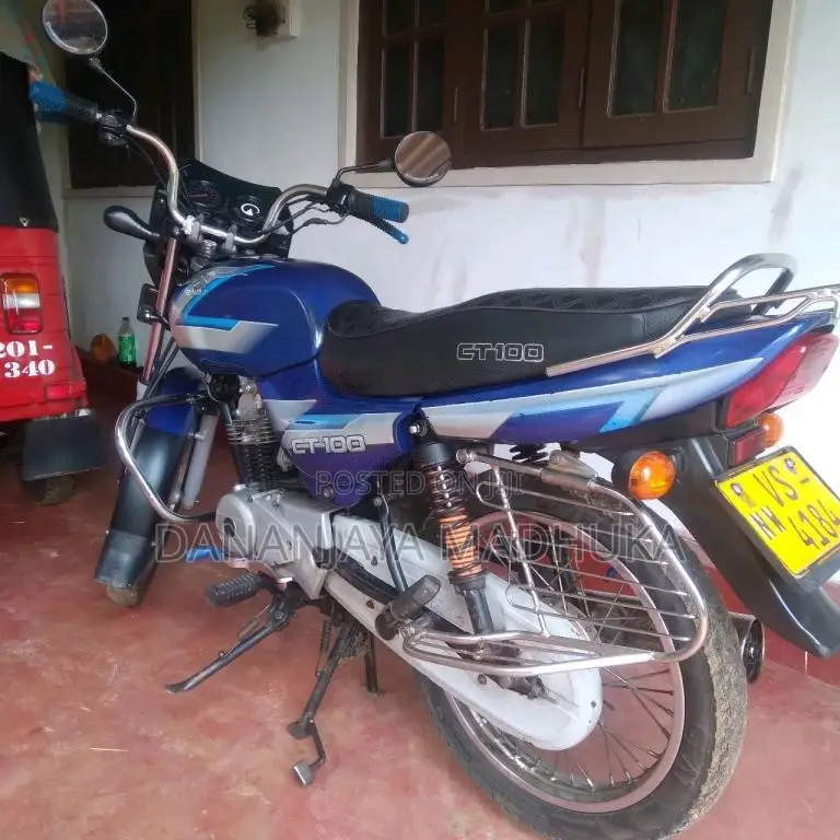 Bajaj CT-100 2010 Motorbike (Used)
