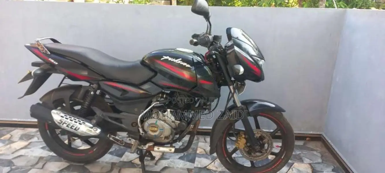 Bajaj Pulsar 2017 Motorbike (Used)