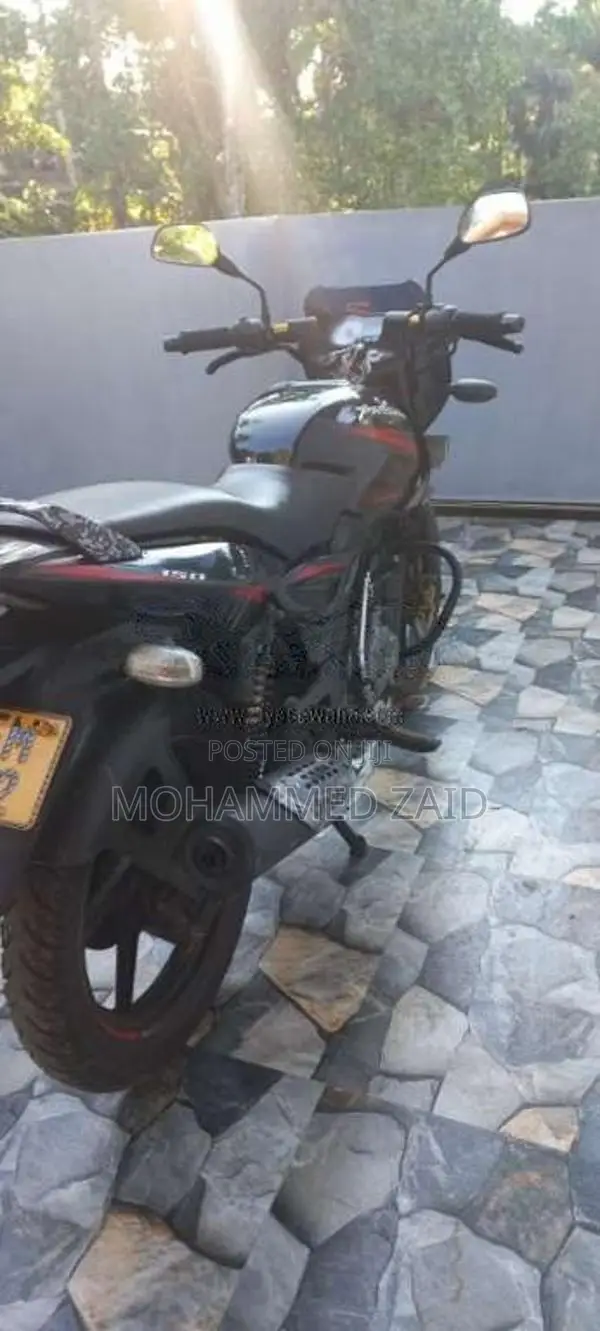 Bajaj Pulsar 2017 Motorbike (Used)