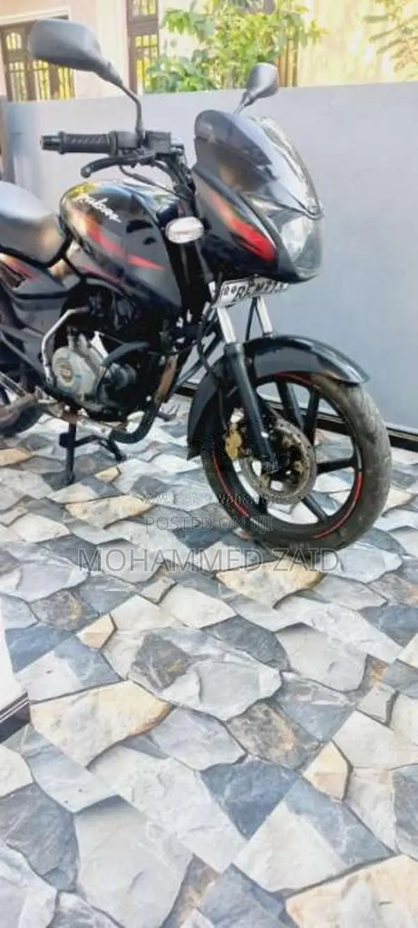 Bajaj Pulsar 2017 Motorbike (Used)
