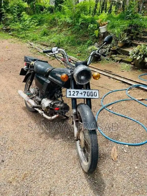 Honda Cd50 1990 Motorbike (Used)