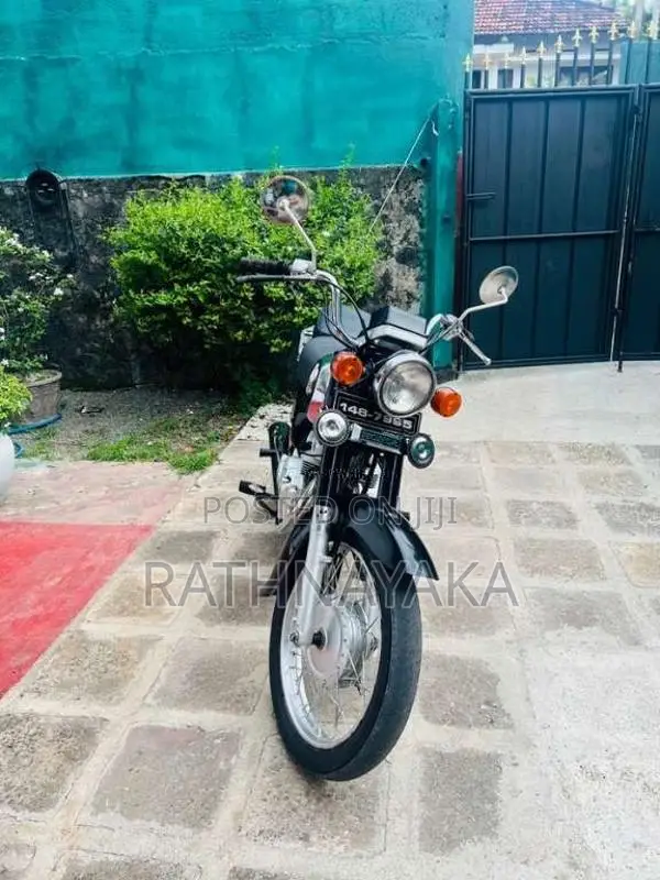 Honda Benly 1994 Motorbike (Used)