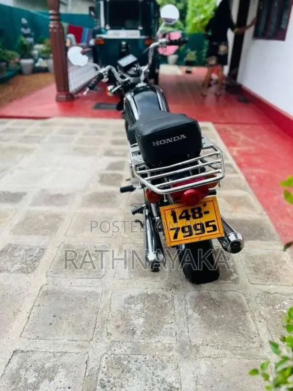 Honda Benly 1994 Motorbike (Used)