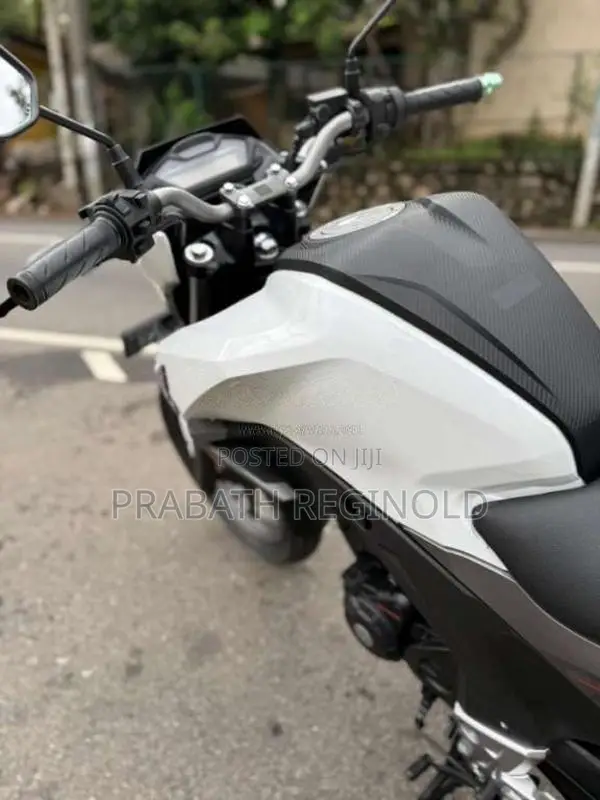 Honda CB Hornet 2017 Motorbike (Used)