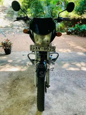 Bajaj CT-100 2012 Motorbike (Used)