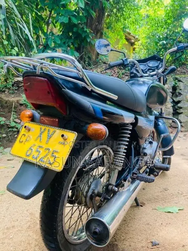 Bajaj CT-100 2012 Motorbike (Used)