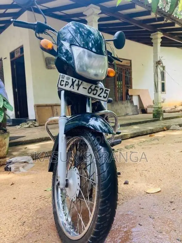 Bajaj CT-100 2012 Motorbike (Used)