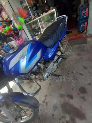 Bajaj CT-100 2005 Motorbike (Used)