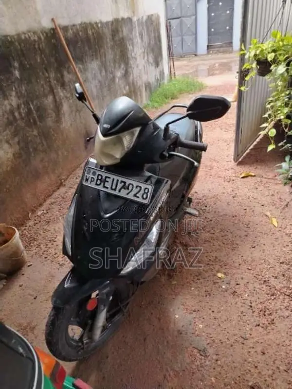 Hero Dash 2017 Motorbike (Used)