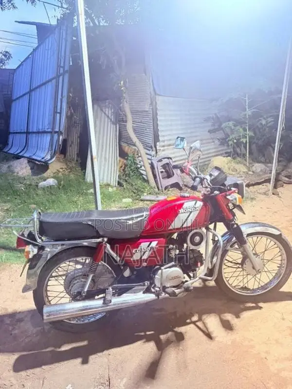Hero-Honda CD100 2010 Motorbike (Used)