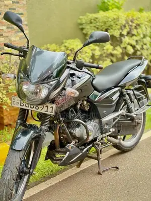 Bajaj Pulsar 2017 Motorbike (Used)
