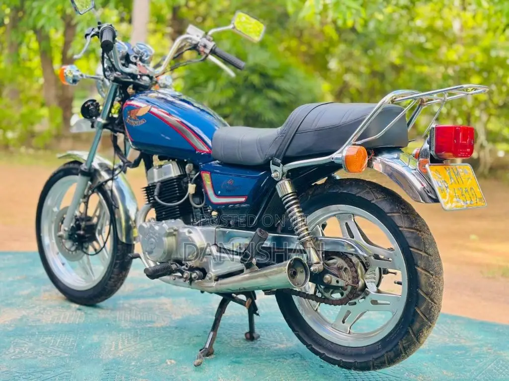Honda LA Custom 2008 Motorbike (Used)