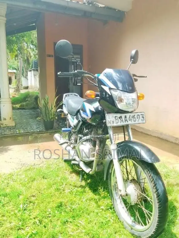 Bajaj CT-100 2012 Motorbike (Used)