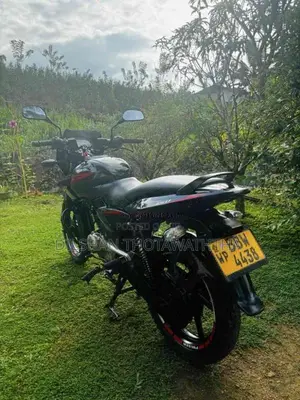 Bajaj Pulsar 2014 Motorbike (Used)