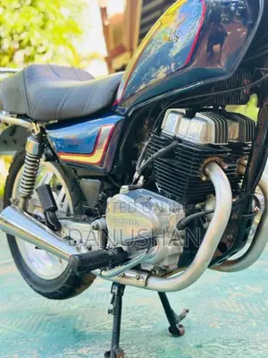Honda LA Custom 2008 Motorbike (Used)