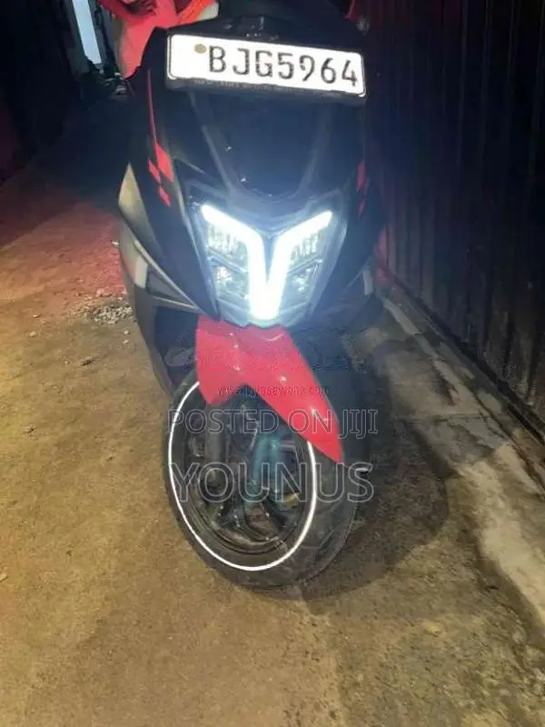 TVS Ntorq 2024 Motorbike (Used)