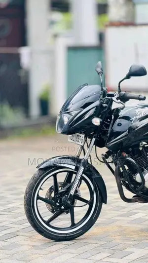 Bajaj Pulsar 2017 Motorbike (Used)