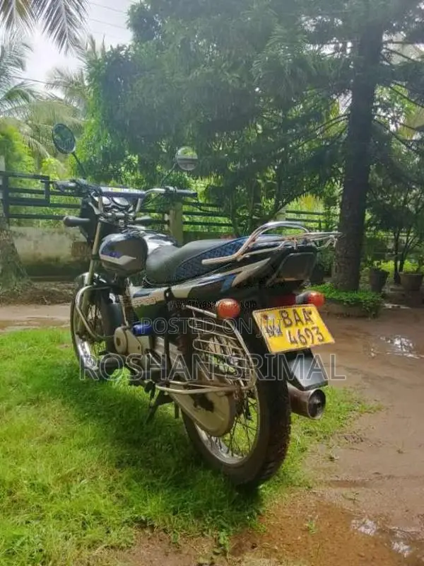 Bajaj CT-100 2012 Motorbike (Used)