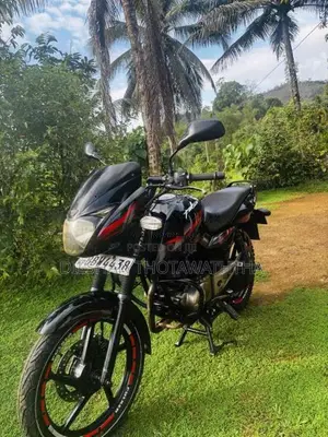 Bajaj Pulsar 2014 Motorbike (Used)
