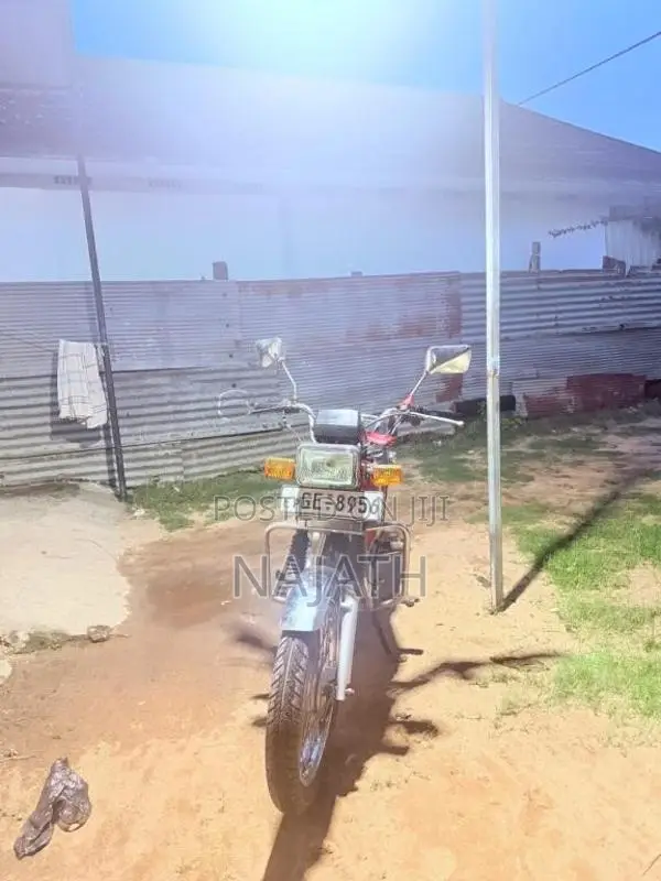 Hero-Honda CD100 2010 Motorbike (Used)