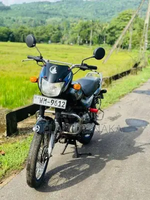 Bajaj CT-100 2011 Motorbike (Used)