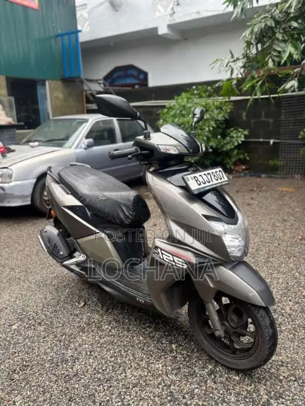 TVS Ntorq 2024 Motorbike (Used)