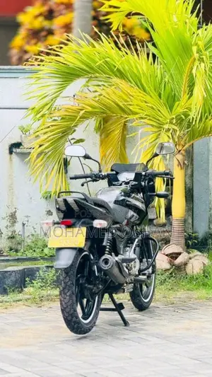 Bajaj Pulsar 2017 Motorbike (Used)