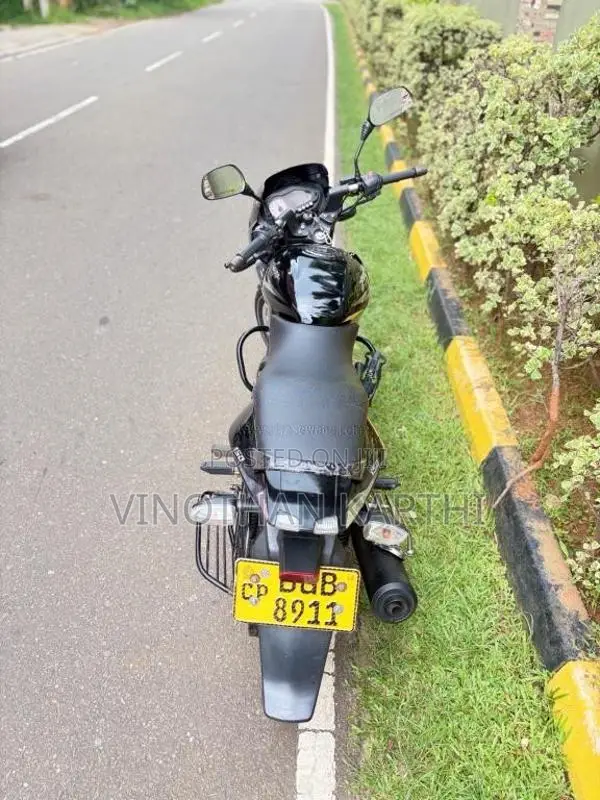 Bajaj Pulsar 2017 Motorbike (Used)