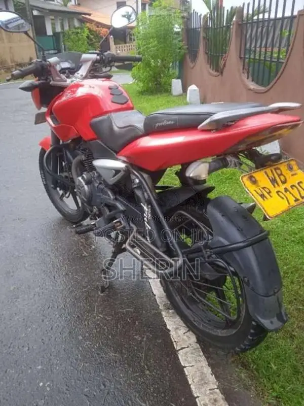 Bajaj Pulsar 135 2011 Motorbike (Used)