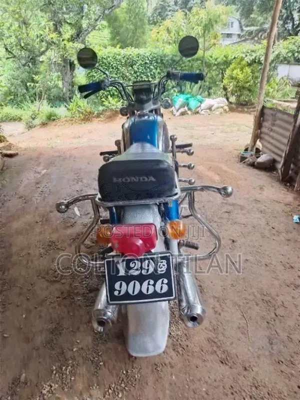 Honda CD125 Twin 1990 Motorbike (Used)