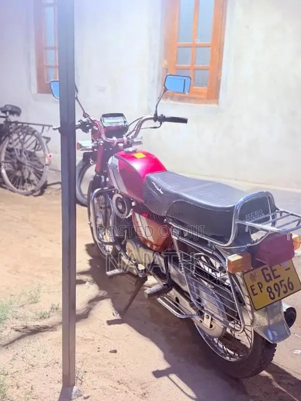Hero-Honda CD100 2010 Motorbike (Used)