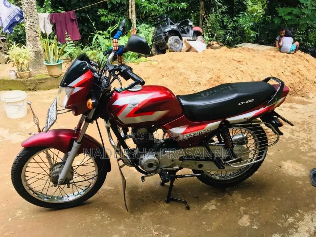 Bajaj CT-100 2004 Motorbike (Used)